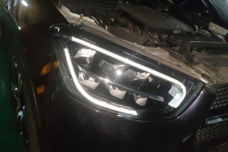 Used Mercedes-Benz GLC Coupe 2022 GLC 260 4MATIC Coupe SUV Right Front Headlight
