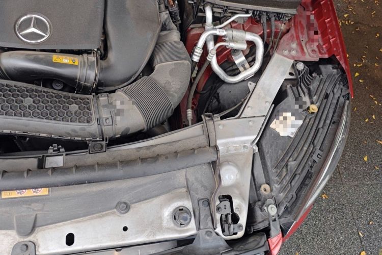 Used Mercedes-Benz GLC Coupe 2022 Refreshed GLC 260 4MATIC Coupe SUV Engine Bay Left