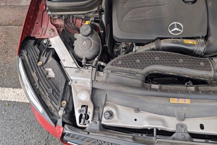 Used Mercedes-Benz GLC Coupe 2022 Refreshed GLC 260 4MATIC Coupe SUV Engine Bay Right