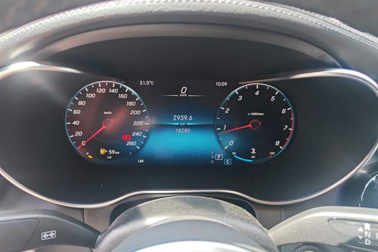 Used Mercedes-Benz GLC Coupe 2022 Refreshed GLC 260 4MATIC Coupe SUV Instrument Cluster