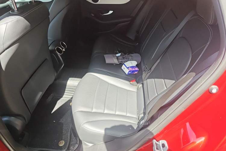 Used Mercedes-Benz GLC Coupe 2022 Refreshed GLC 260 4MATIC Coupe SUV Left Rear Seat