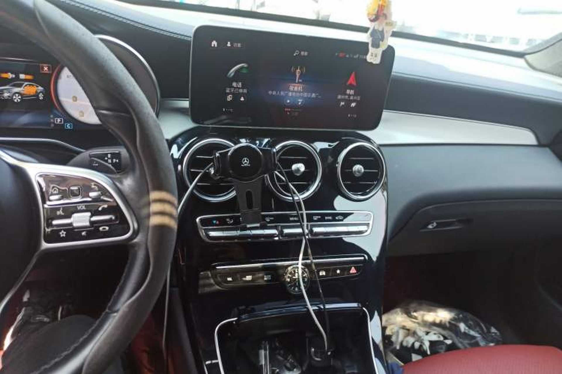 Used Mercedes-Benz GLC Coupe 2022 Refreshed GLC 260 4MATIC Coupe SUV Audio And AC Panel