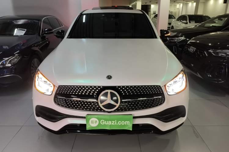 Used Mercedes-Benz GLC Coupe 2022 Refreshed GLC 300 4MATIC Coupe SUV Front