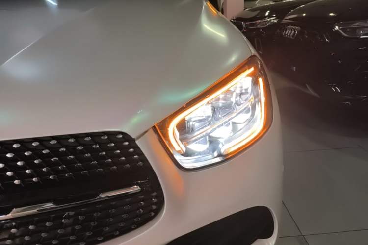 Used Mercedes-Benz GLC Coupe 2022 Refreshed GLC 300 4MATIC Coupe SUV Left Front Headlight