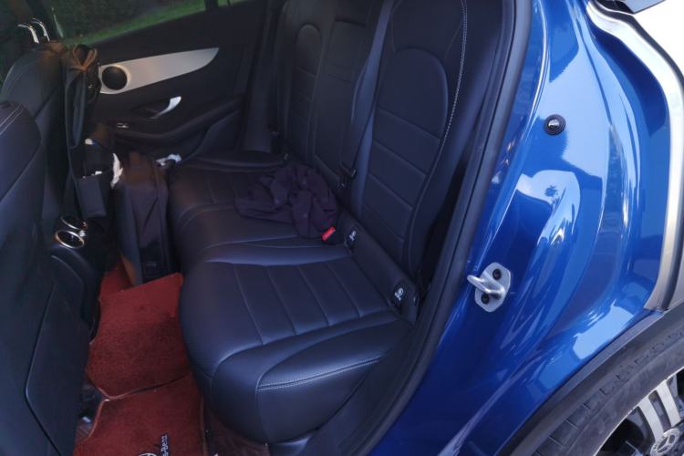 Used Mercedes-Benz GLC Coupe 2022 Refreshed GLC 260 4MATIC Coupe SUV Left Rear Seat