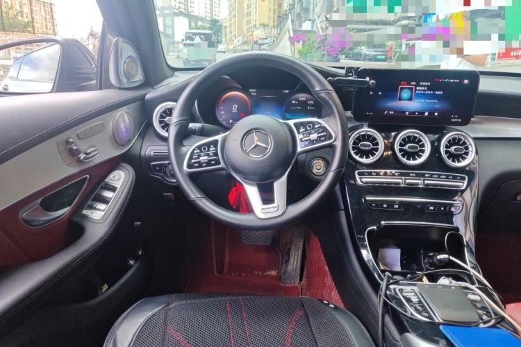 Used Mercedes-Benz GLC Coupe 2022 Refreshed GLC 260 4MATIC Coupe SUV Steering Wheel