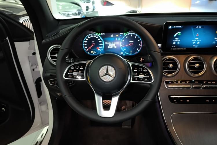 Used Mercedes-Benz GLC Coupe 2022 Refreshed GLC 300 4MATIC Coupe SUV Steering Wheel