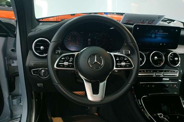Used Mercedes-Benz GLC Coupe 2022 Refreshed GLC 260 4MATIC Coupe SUV Steering Wheel