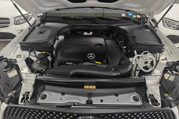 Used Mercedes-Benz GLC Coupe 2022 Refreshed GLC 260 4MATIC Coupe SUV Engine Bay