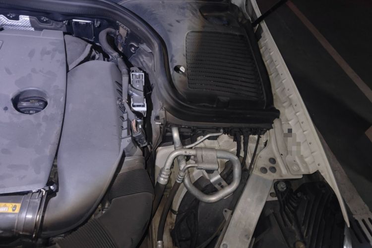Used Mercedes-Benz GLC Coupe 2022 Refreshed GLC 300 4MATIC Coupe SUV Engine Bay Left