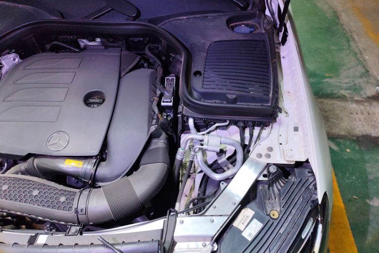 Used Mercedes-Benz GLC Coupe 2022 Refreshed GLC 300 4MATIC Coupe SUV Engine Bay Left