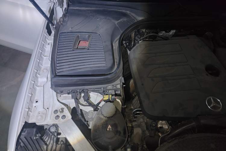 Used Mercedes-Benz GLC Coupe 2022 Refreshed GLC 300 4MATIC Coupe SUV Engine Bay Right