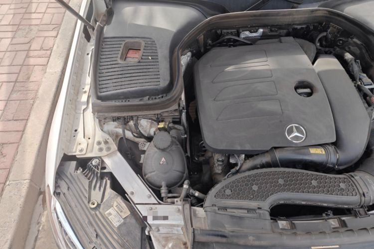 Used Mercedes-Benz GLC Coupe 2022 Refreshed GLC 260 4MATIC Coupe SUV Engine Bay Right