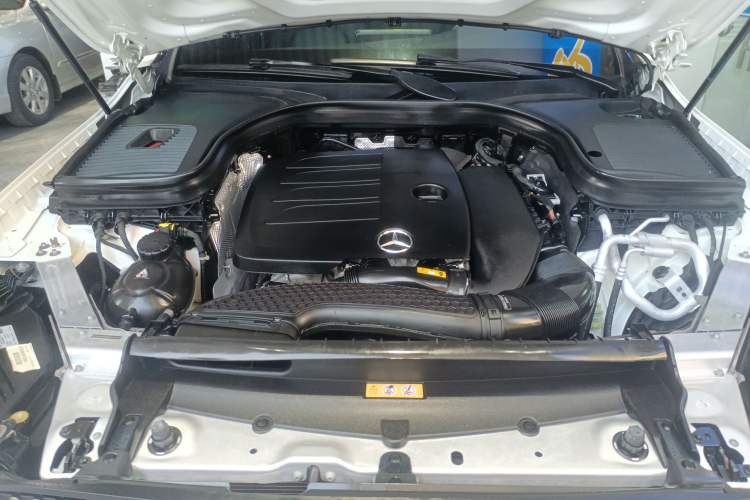 Used Mercedes-Benz GLC Coupe 2022 Refreshed GLC 300 4MATIC Coupe SUV Engine Bay