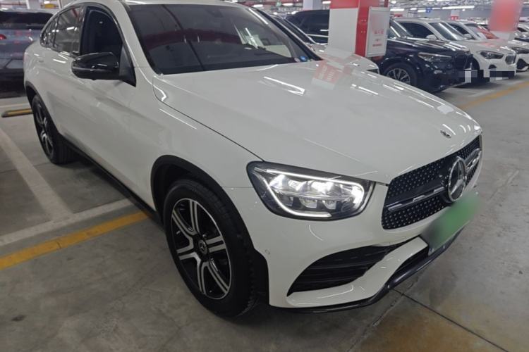 Used Mercedes-Benz GLC Coupe 2022 Refreshed GLC 260 4MATIC Coupe SUV Exterior 1