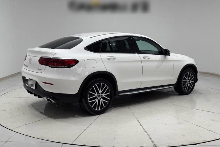 Used Mercedes-Benz GLC Coupe 2022 Refreshed GLC 300 4MATIC Coupe SUV Exterior 5