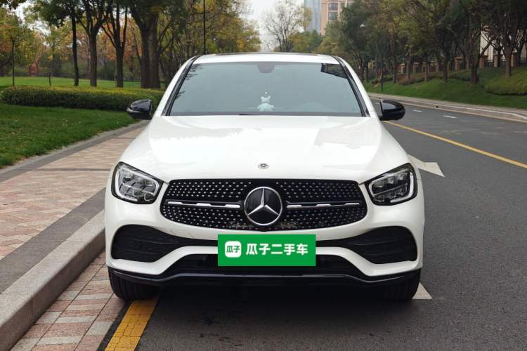 Used Mercedes-Benz GLC Coupe 2022 Refreshed GLC 260 4MATIC Coupe SUV Front