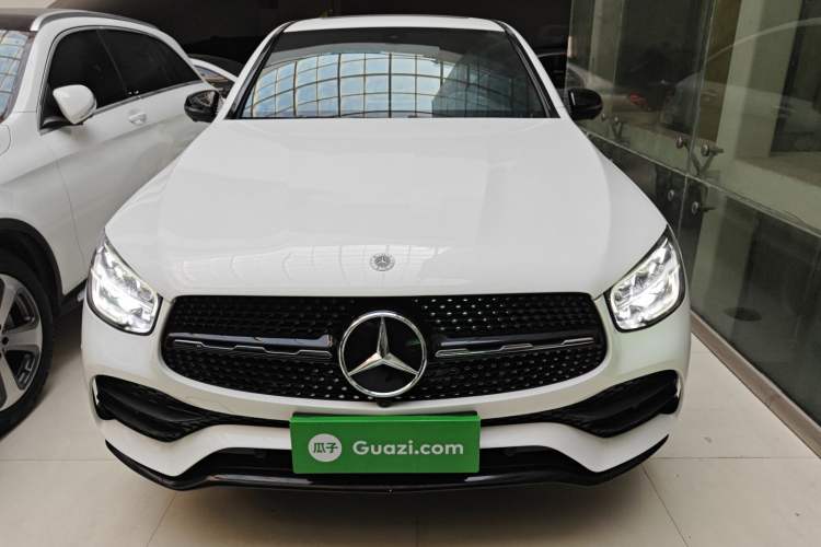 Used Mercedes-Benz GLC Coupe 2022 Refreshed GLC 260 4MATIC Coupe SUV Front