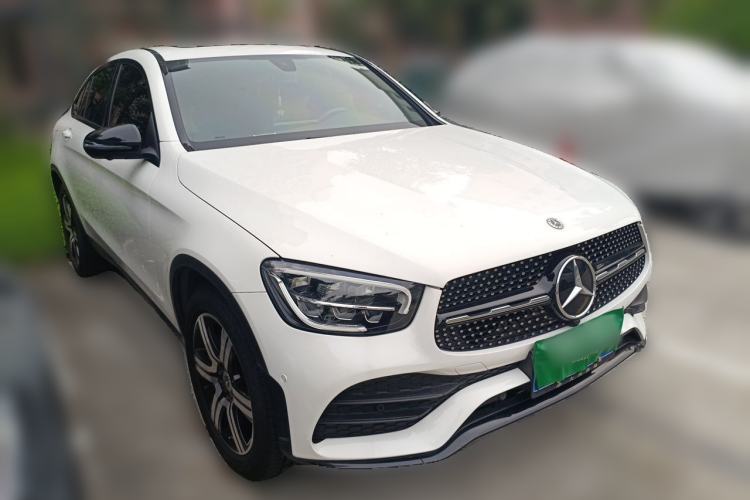 Used Mercedes-Benz GLC Coupe 2022 Refreshed GLC 260 4MATIC Coupe SUV Front Right 45 Deg