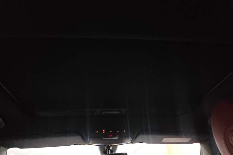 Used Mercedes-Benz GLC Coupe 2022 Refreshed GLC 260 4MATIC Coupe SUV Headliner