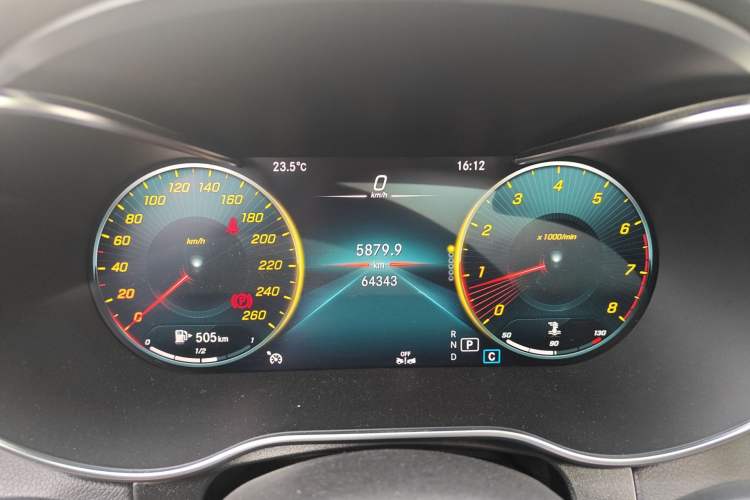 Used Mercedes-Benz GLC Coupe 2022 Refreshed GLC 260 4MATIC Coupe SUV Instrument Cluster