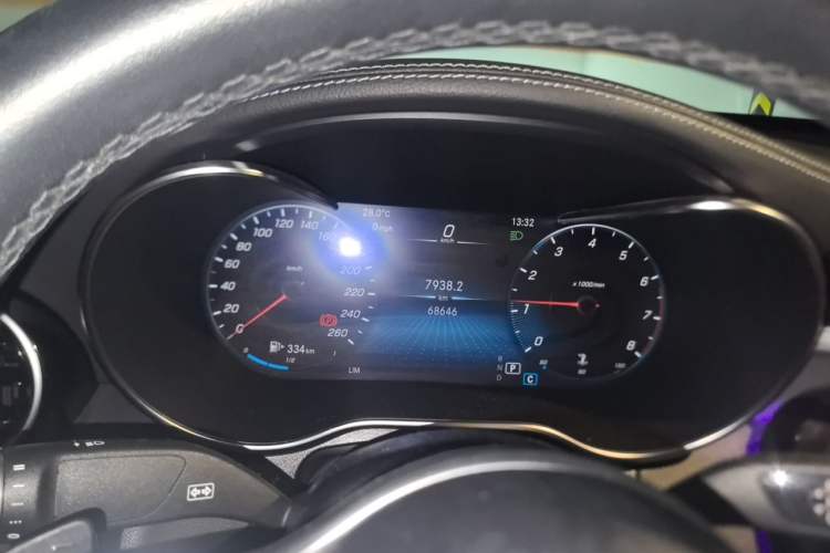 Used Mercedes-Benz GLC Coupe 2022 Refreshed GLC 260 4MATIC Coupe SUV Instrument Cluster