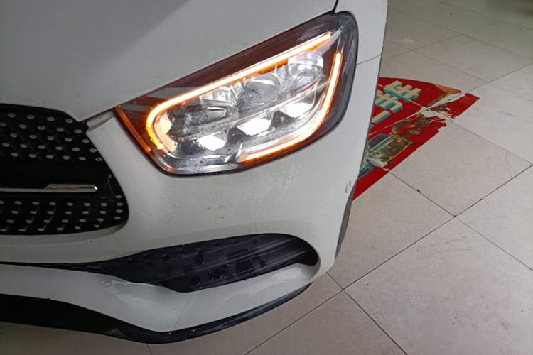 Used Mercedes-Benz GLC Coupe 2022 Refreshed GLC 260 4MATIC Coupe SUV Left Front Headlight