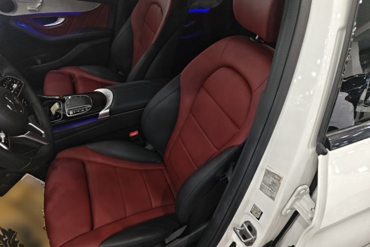 Used Mercedes-Benz GLC Coupe 2022 Refreshed GLC 260 4MATIC Coupe SUV Left Front Seat