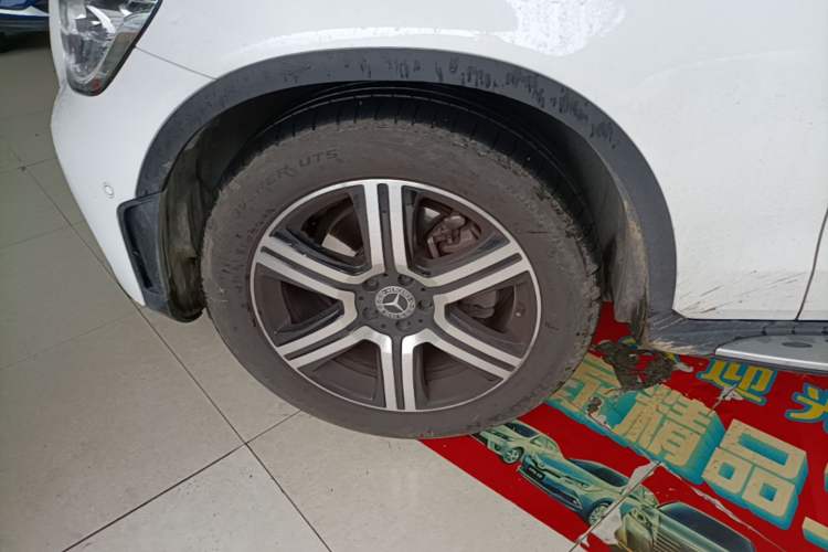 Used Mercedes-Benz GLC Coupe 2022 Refreshed GLC 260 4MATIC Coupe SUV Left Front Wheel Hub