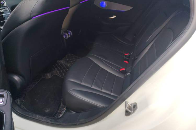 Used Mercedes-Benz GLC Coupe 2022 Refreshed GLC 260 4MATIC Coupe SUV Left Rear Seat