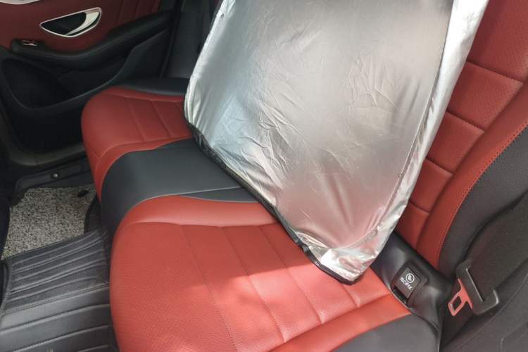 Used Mercedes-Benz GLC Coupe 2022 Refreshed GLC 260 4MATIC Coupe SUV Left Rear Seat