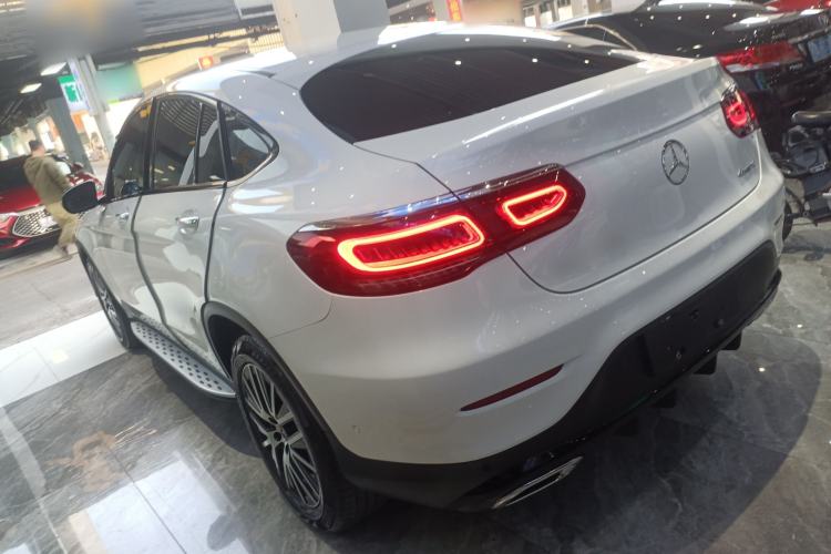 Used Mercedes-Benz GLC Coupe 2022 Refreshed GLC 300 4MATIC Coupe SUV Left Side