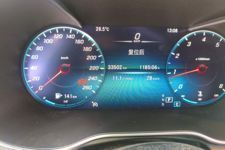 Used Mercedes-Benz GLC Coupe 2022 Refreshed GLC 260 4MATIC Coupe SUV Odometer Close Up