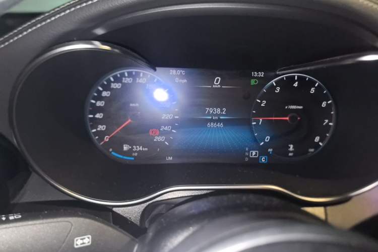 Used Mercedes-Benz GLC Coupe 2022 Refreshed GLC 260 4MATIC Coupe SUV Odometer Close Up