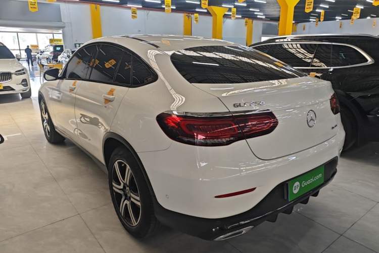 Used Mercedes-Benz GLC Coupe 2022 Refreshed GLC 260 4MATIC Coupe SUV Rear Left 45 Deg