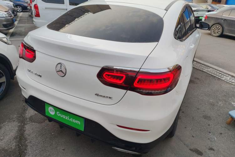 Used Mercedes-Benz GLC Coupe 2022 Refreshed GLC 260 4MATIC Coupe SUV Rear Right 45 Deg