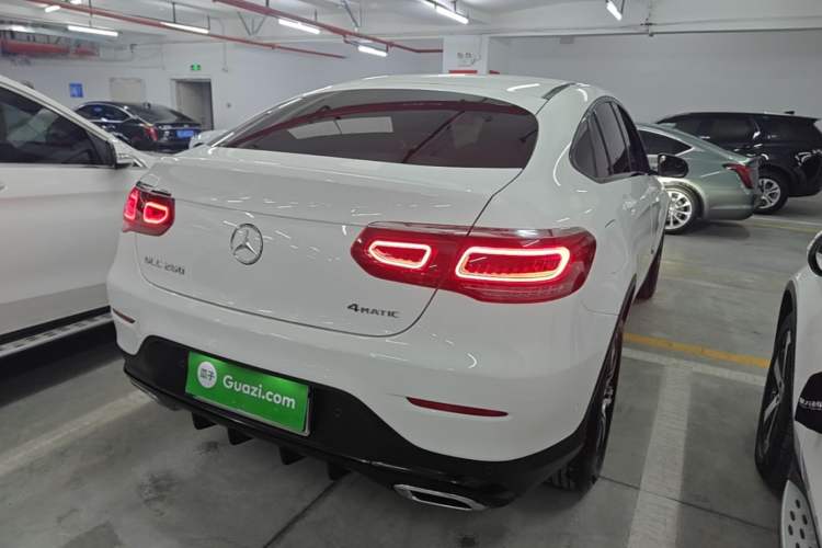 Used Mercedes-Benz GLC Coupe 2022 Refreshed GLC 260 4MATIC Coupe SUV Rear Right 45 Deg