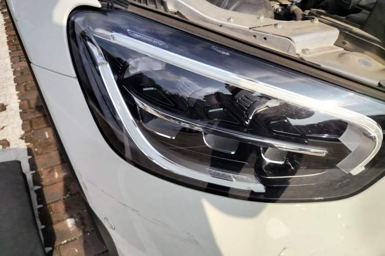 Used Mercedes-Benz GLC Coupe 2022 Refreshed GLC 260 4MATIC Coupe SUV Right Front Headlight