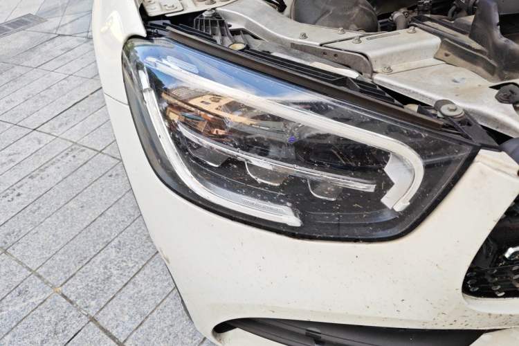 Used Mercedes-Benz GLC Coupe 2022 Refreshed GLC 260 4MATIC Coupe SUV Right Front Headlight