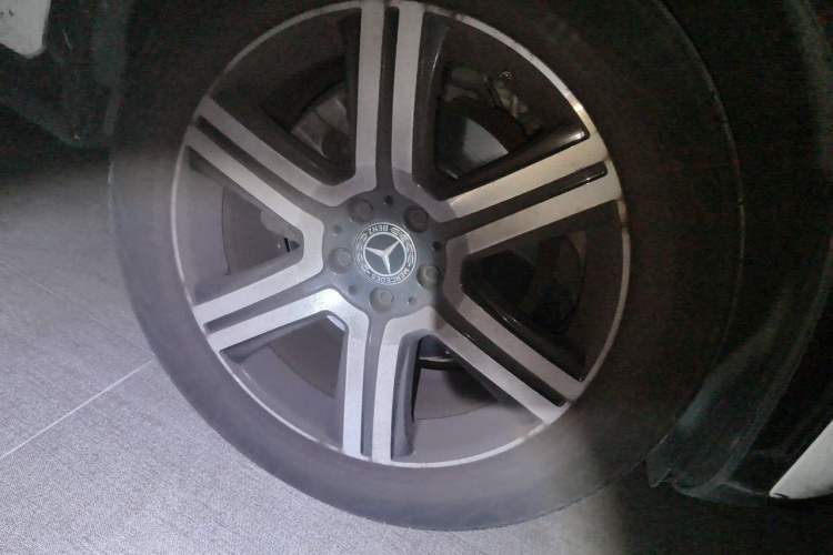 Used Mercedes-Benz GLC Coupe 2022 Refreshed GLC 260 4MATIC Coupe SUV Right Front Wheel Hub