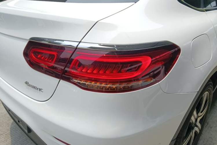 Used Mercedes-Benz GLC Coupe 2022 Refreshed GLC 260 4MATIC Coupe SUV Right Rear Taillight