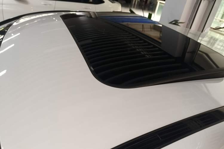 Used Mercedes-Benz GLC Coupe 2022 Refreshed GLC 300 4MATIC Coupe SUV Roof