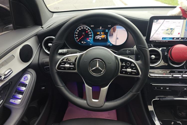Used Mercedes-Benz GLC Coupe 2022 Refreshed GLC 260 4MATIC Coupe SUV Steering Wheel
