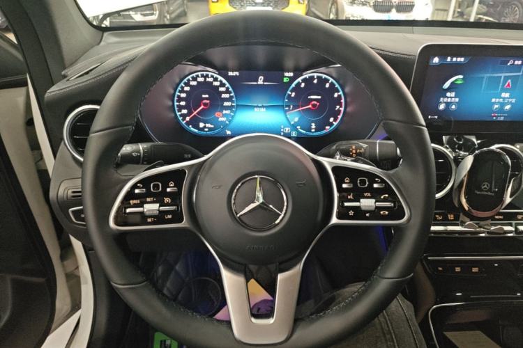 Used Mercedes-Benz GLC Coupe 2022 Refreshed GLC 260 4MATIC Coupe SUV Steering Wheel