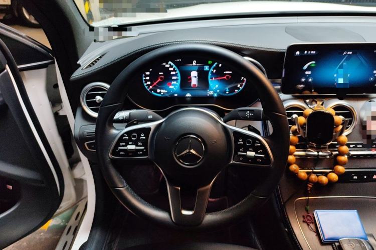 Used Mercedes-Benz GLC Coupe 2022 Refreshed GLC 300 4MATIC Coupe SUV Steering Wheel