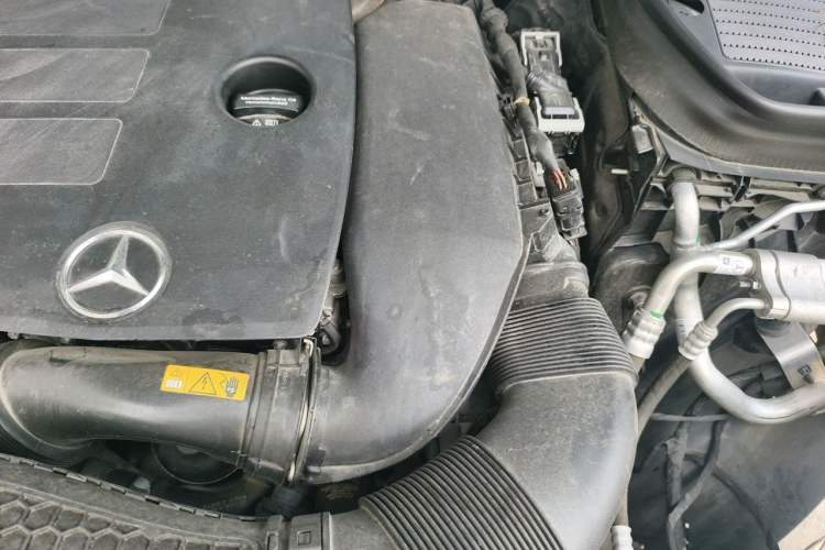 Used Mercedes-Benz GLC Coupe 2023 GLC 260 4MATIC Coupe SUV Engine Bay Left