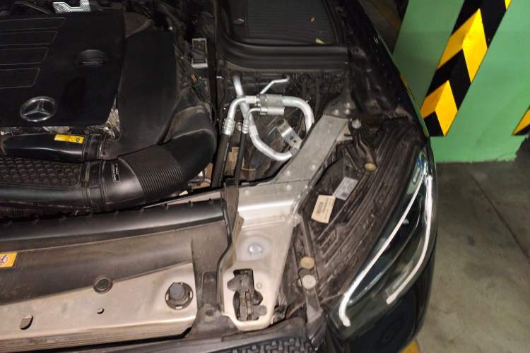 Used Mercedes-Benz GLC Coupe 2023 GLC 300 4MATIC Coupe SUV Engine Bay Left