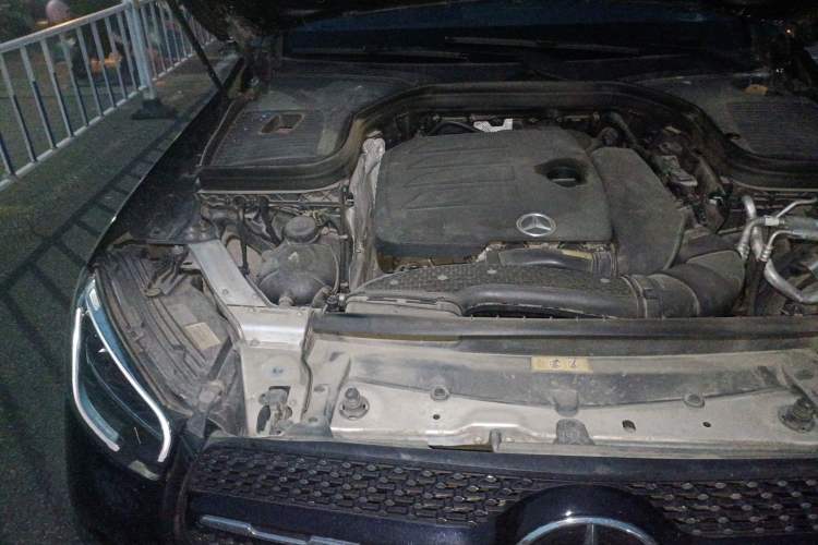 Used Mercedes-Benz GLC Coupe 2023 GLC 260 4MATIC Coupe SUV Engine Bay Right