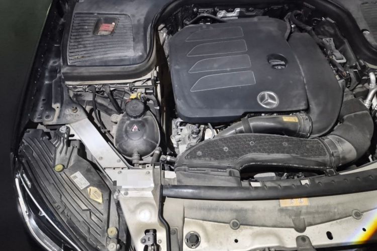 Used Mercedes-Benz GLC Coupe 2023 GLC 260 4MATIC Coupe SUV Engine Bay Right