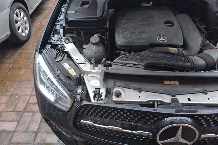 Used Mercedes-Benz GLC Coupe 2023 GLC 260 4MATIC Coupe SUV Engine Bay Right